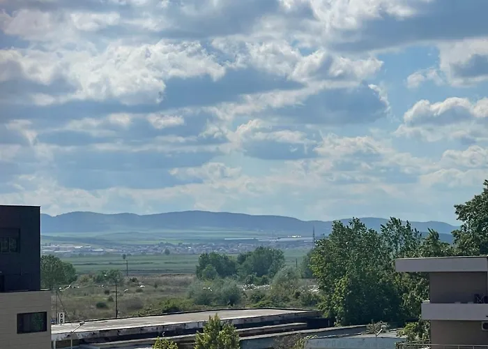 דירה A Tiny Flat *