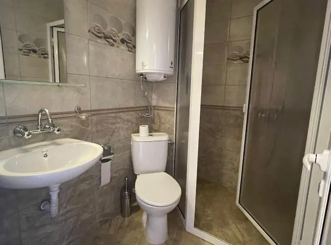 דירה A Tiny Flat סאני ביץ'